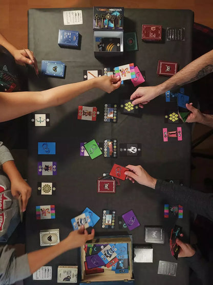 Teddies vs Monsters (Español)